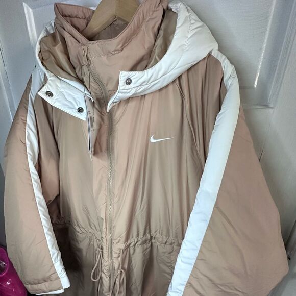 NWTs Nike Women's Sportswear Essential Insulated Jacket Sz 3X - Picture 6 of 14